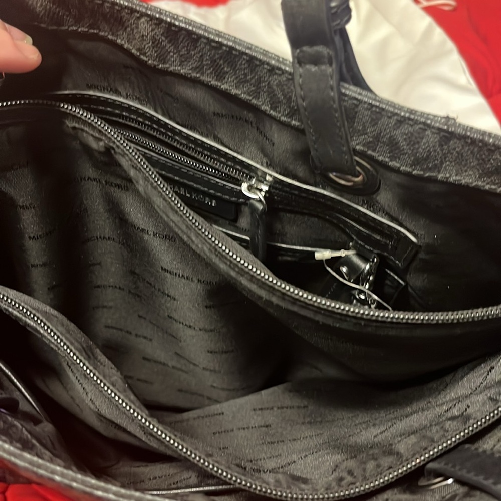 Micheal Kors large jet set tote bag - Picture 6 of 10